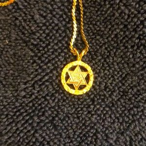 Star of David Gold Pendant unisex necklace